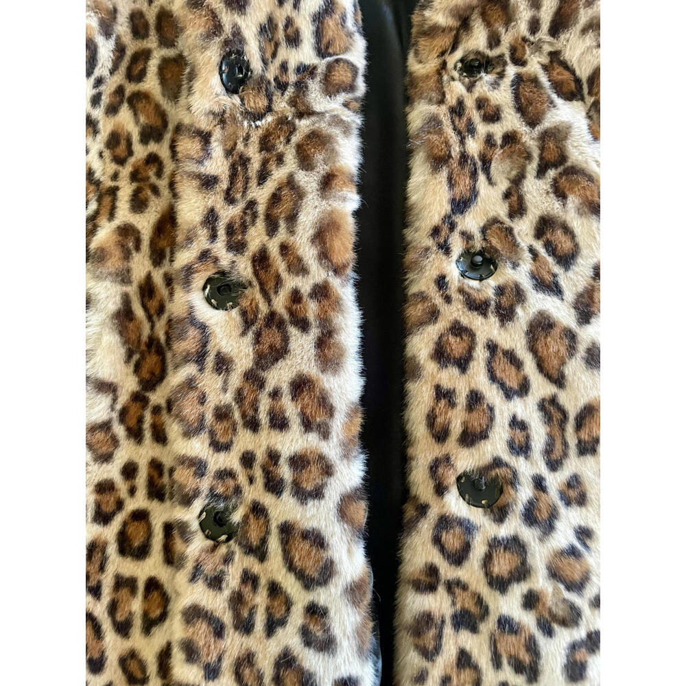 ISSY London Leopard Coat- NWOT- Size Large - Picture 9 of 9